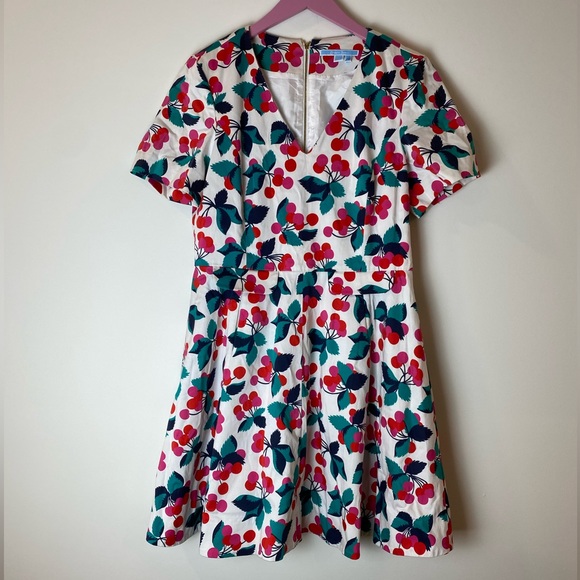 EEUC Draper James Cherry 🍒 Orchard Love Circle Dress - Picture 3 of 14